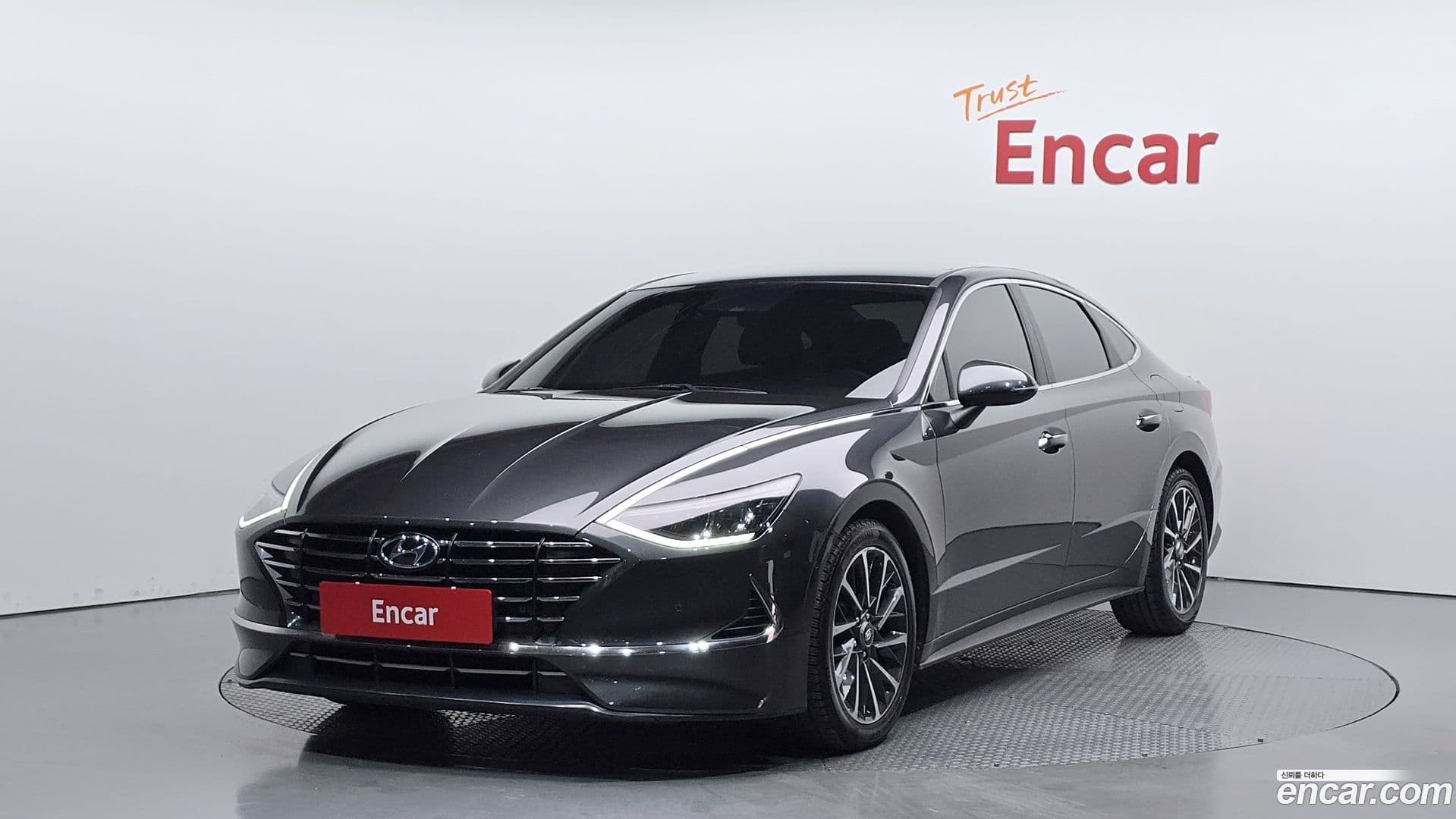 Main__Slider__Photo:Sonata Hyundai 2019.4-0