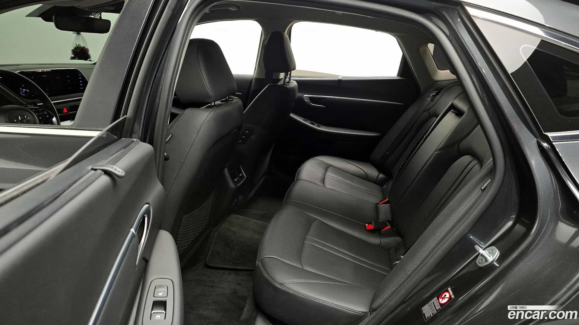 Sonata Hyundai 2019.4-OPTION-044