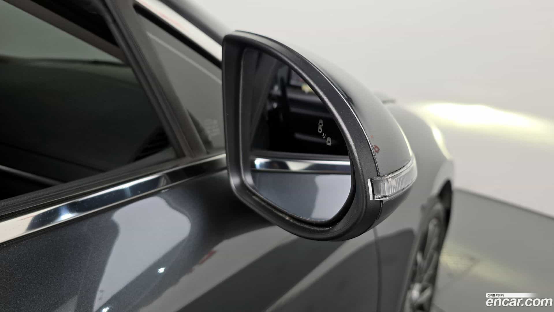 Sonata Hyundai 2019.4-OPTION-047