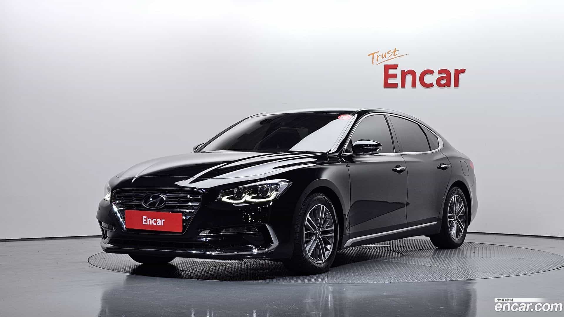 Grandeur Hyundai 2017.1-OUTER-001