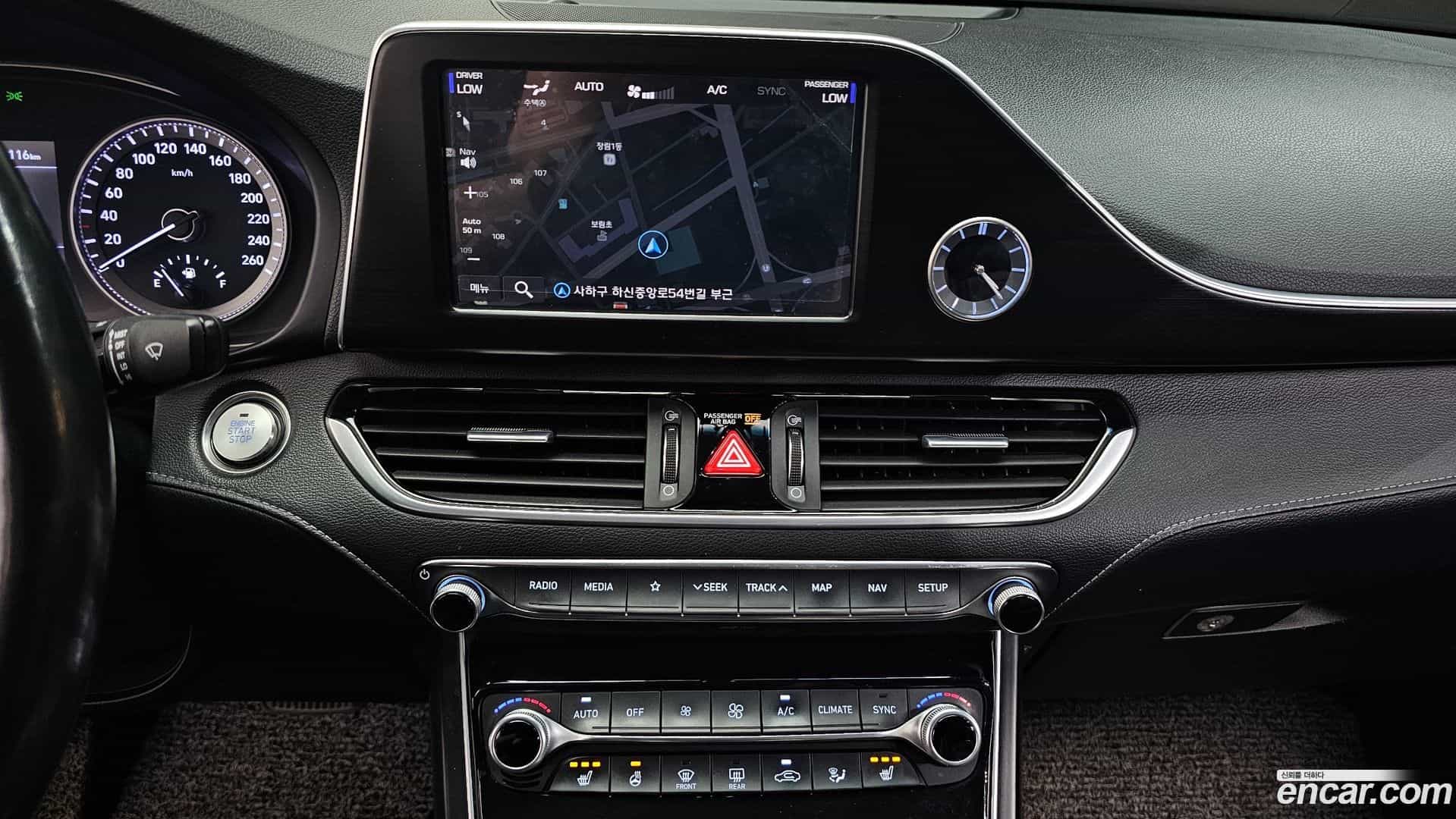 Grandeur Hyundai 2017.1-OPTION-018