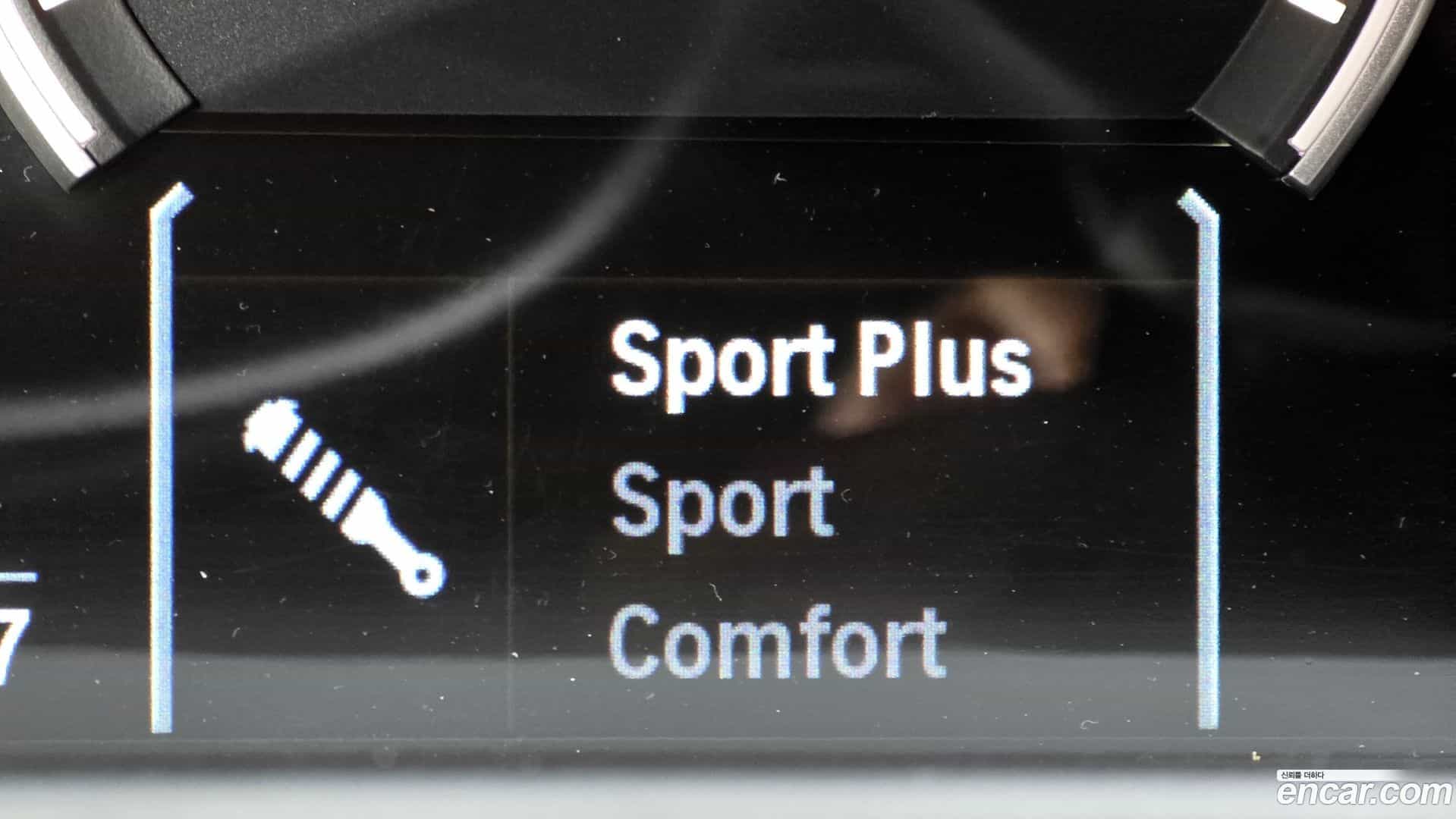 M6 BMW 2013.11-OPTION-022