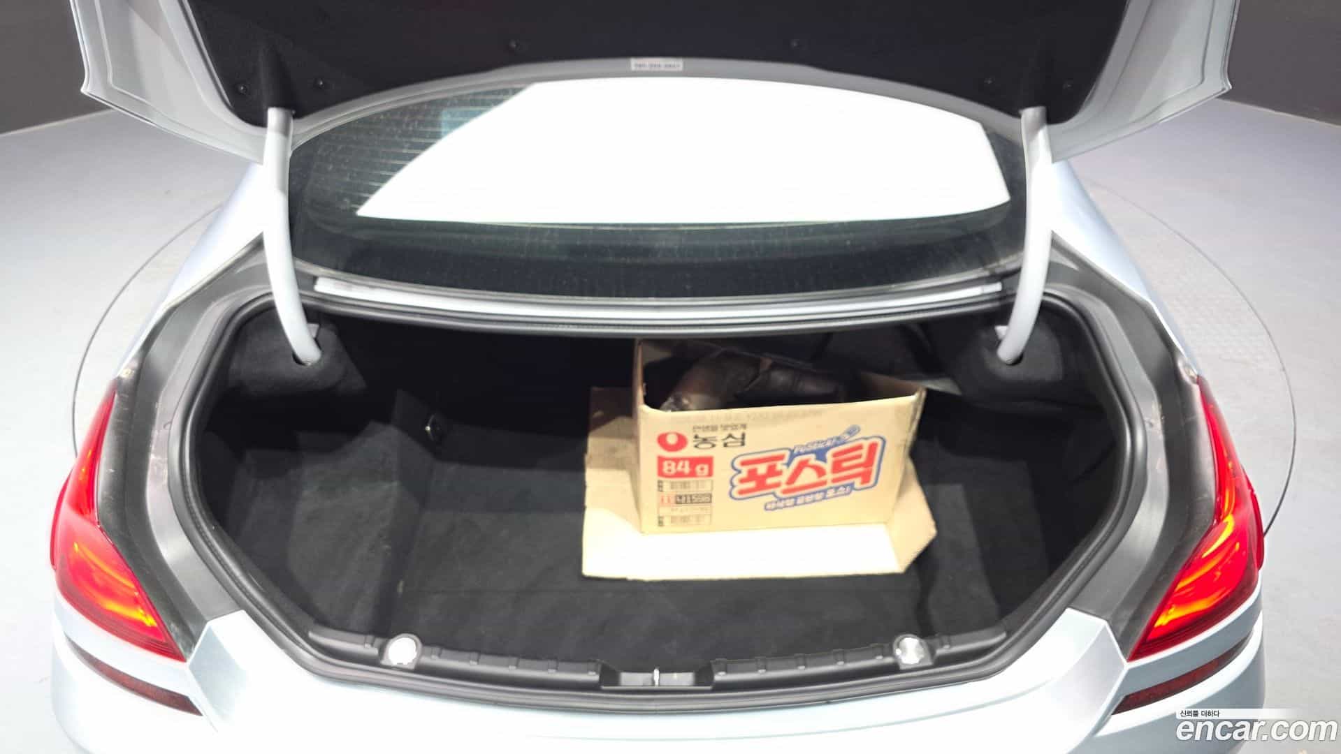 M6 BMW 2013.11-OPTION-024