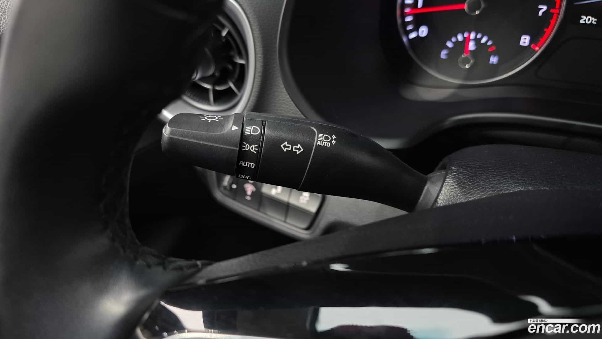 K3 Kia 2022.3-OPTION-041