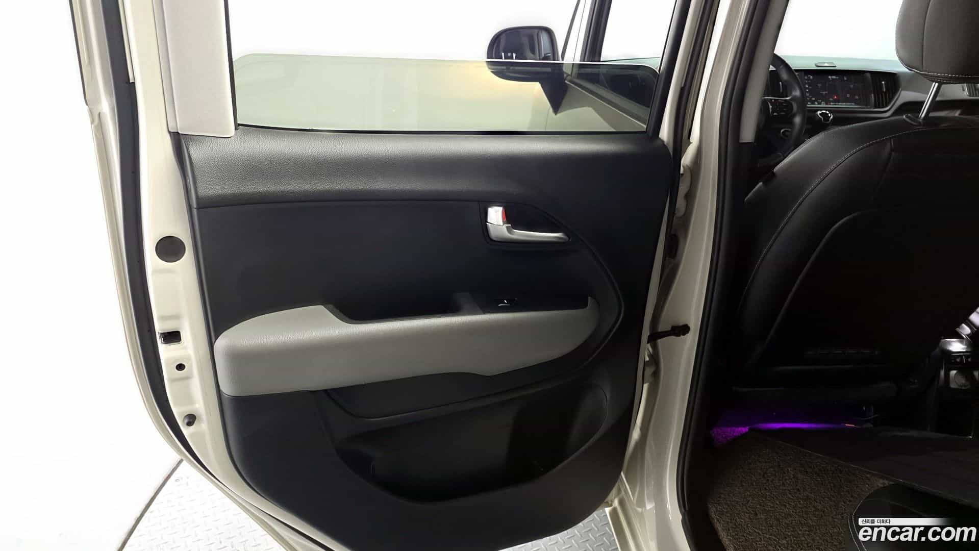 RAY Kia 2022.8-INNER-035