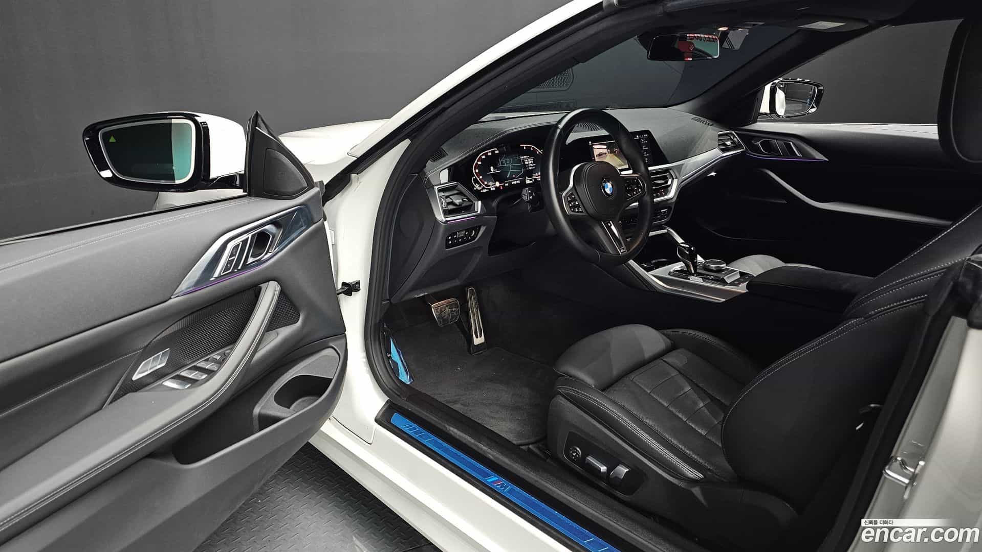 4-Series BMW 2023.4-OPTION-015