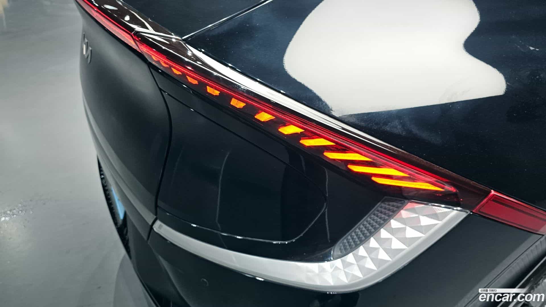 EV6 Kia 2023.3-OUTER-033