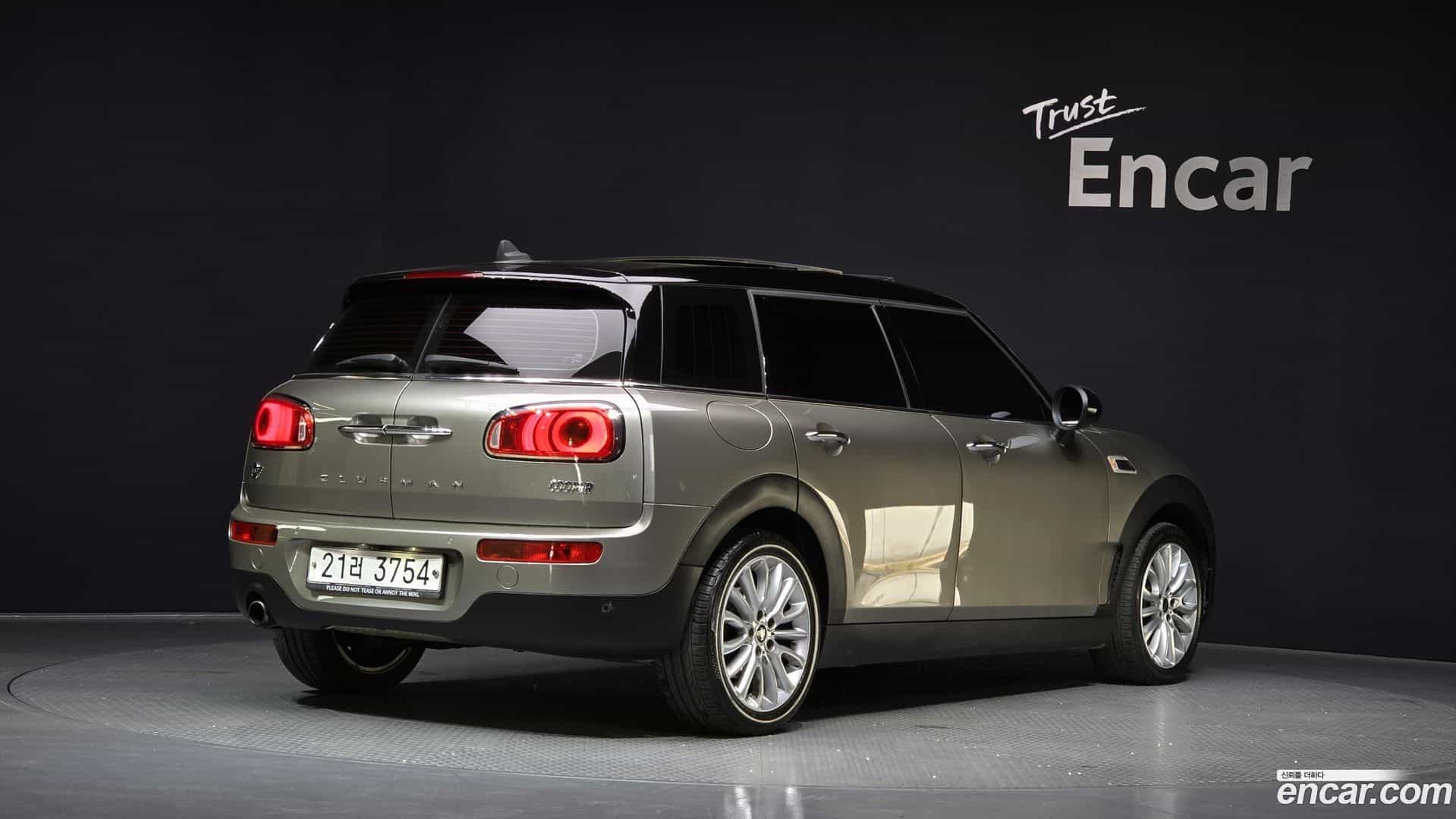 Clubman Mini 2018.9-OUTER-002