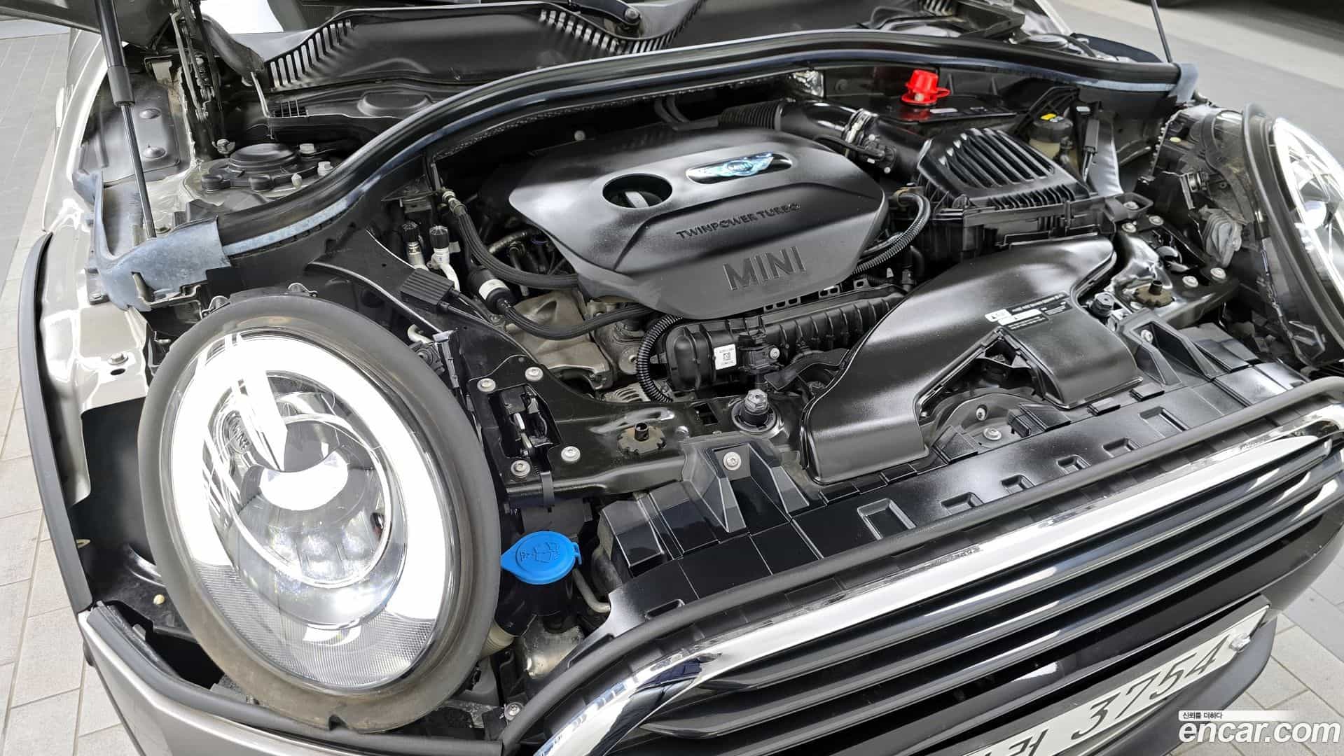 Clubman Mini 2018.9-OUTER-006