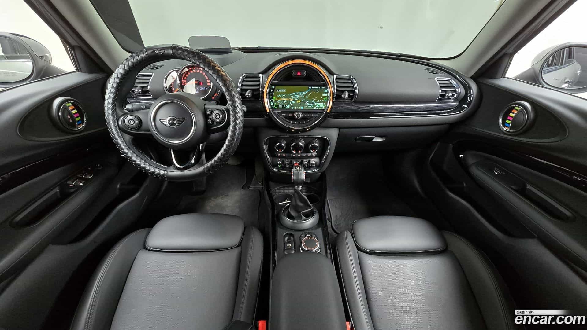Clubman Mini 2018.9-INNER-007