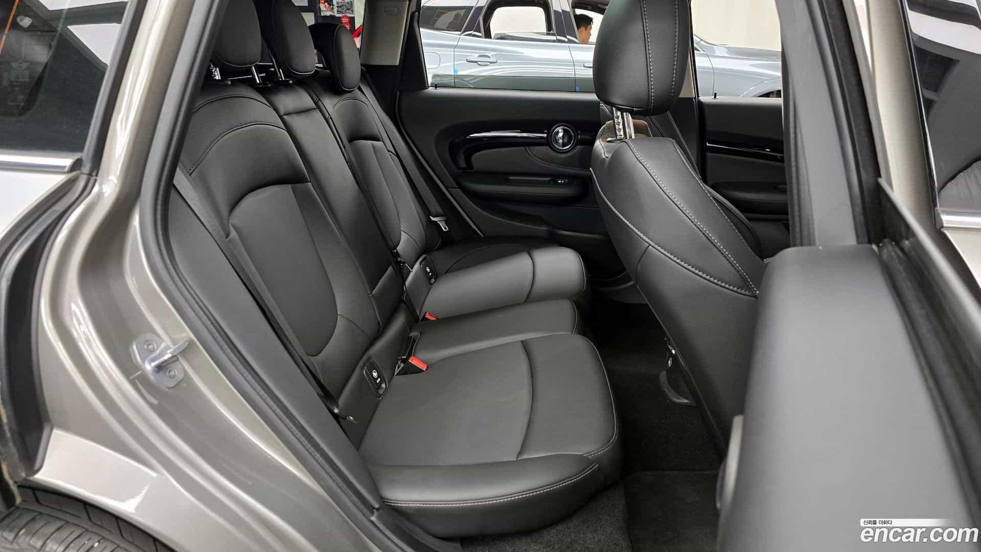 Clubman Mini 2018.9-OPTION-015
