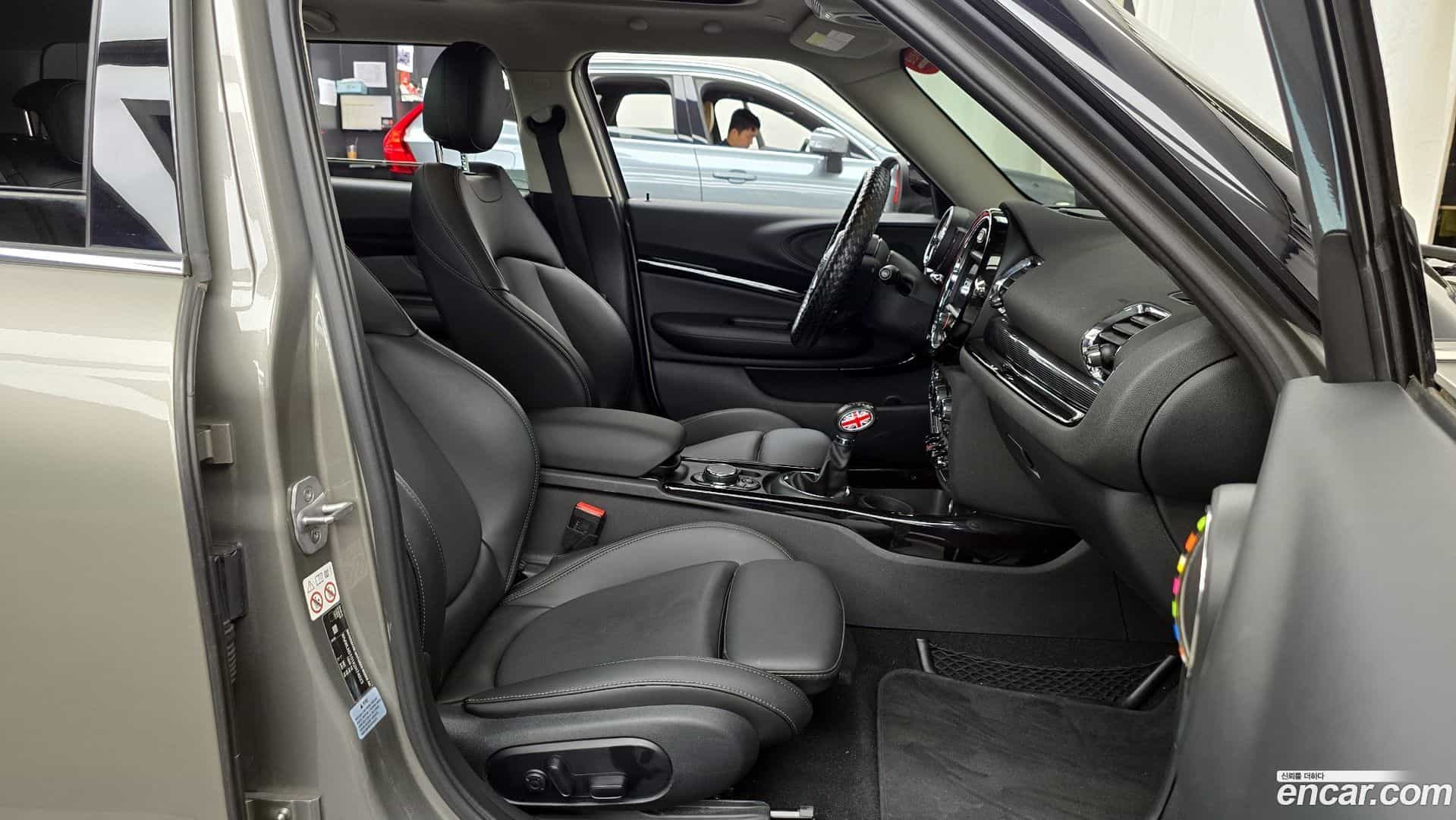 Clubman Mini 2018.9-INNER-036