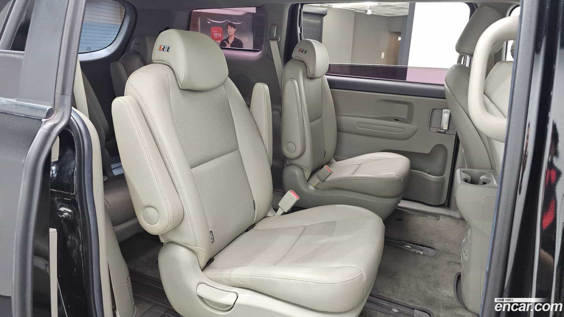Canival Kia 2019.8-OPTION-043
