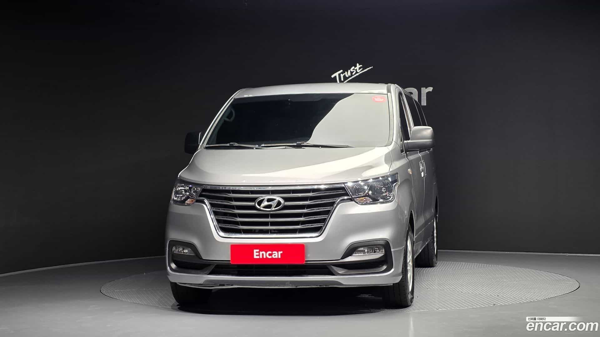 Starex Hyundai 2018.11-OUTER-003