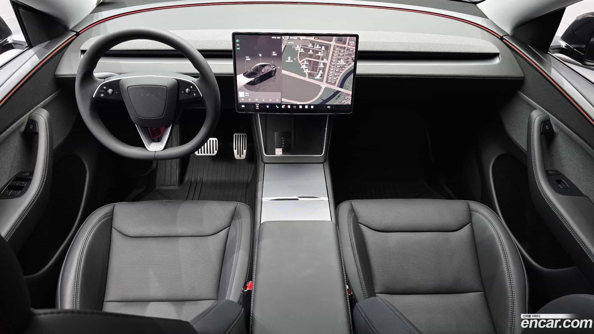 Model Y Tesla 2025.8-INNER-007