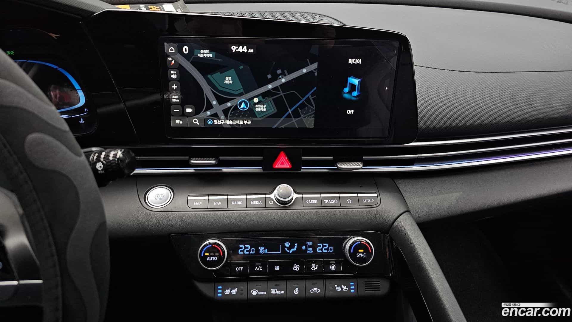 AVANTE Hyundai 2023.4-OPTION-017