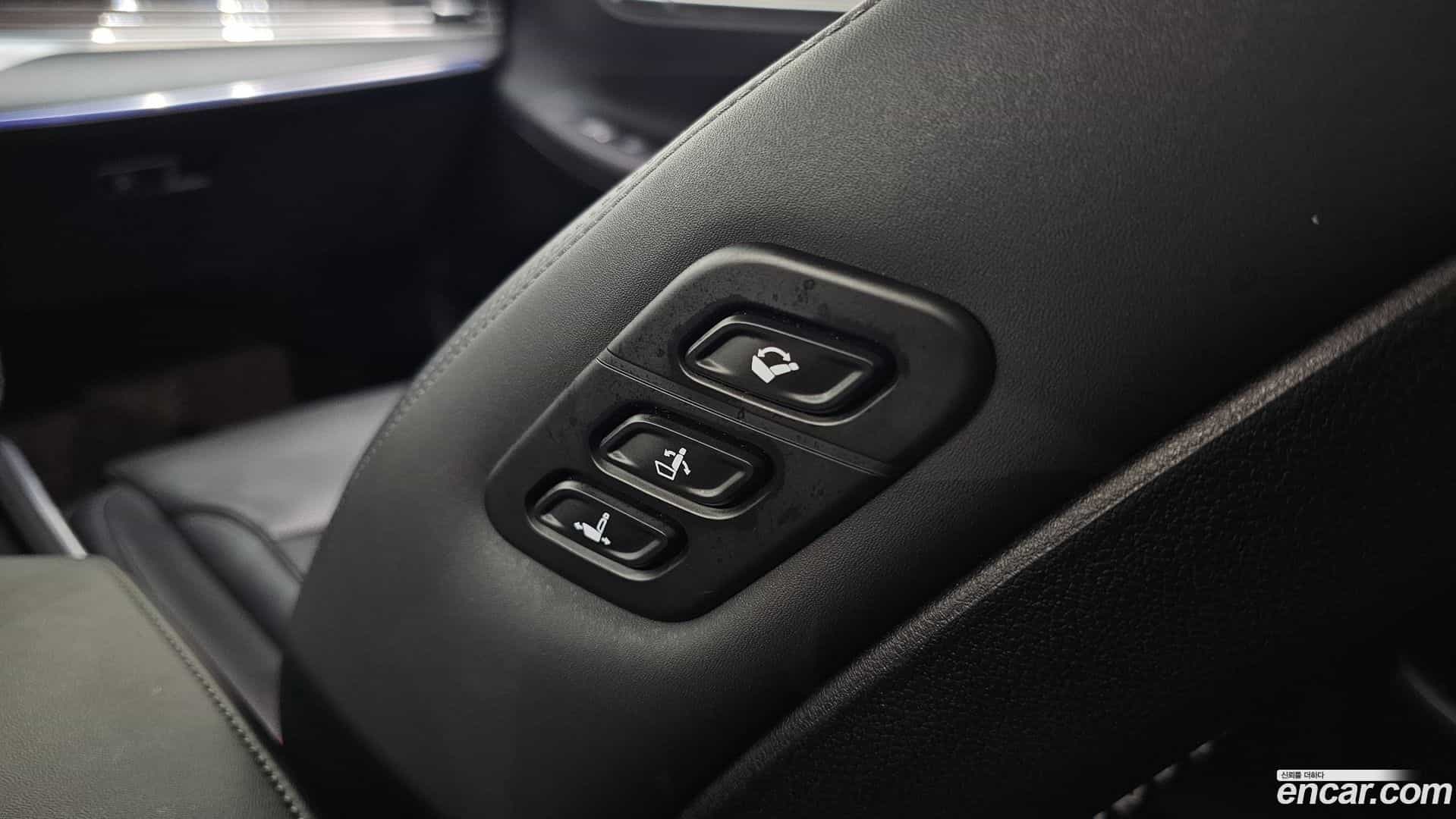 Grandeur Hyundai 2021.3-OPTION-046