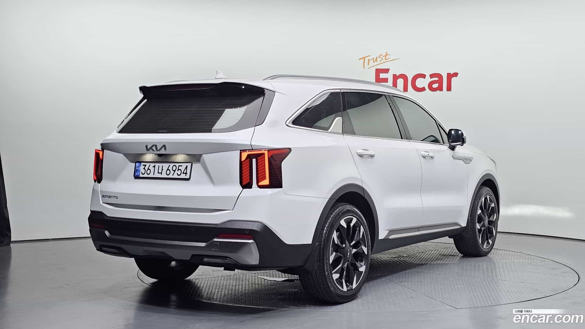 Sorento Kia 2023.9-OUTER-002