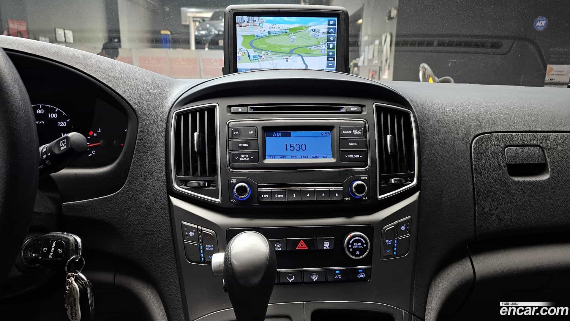 Starex Hyundai 2019.0-OPTION-019