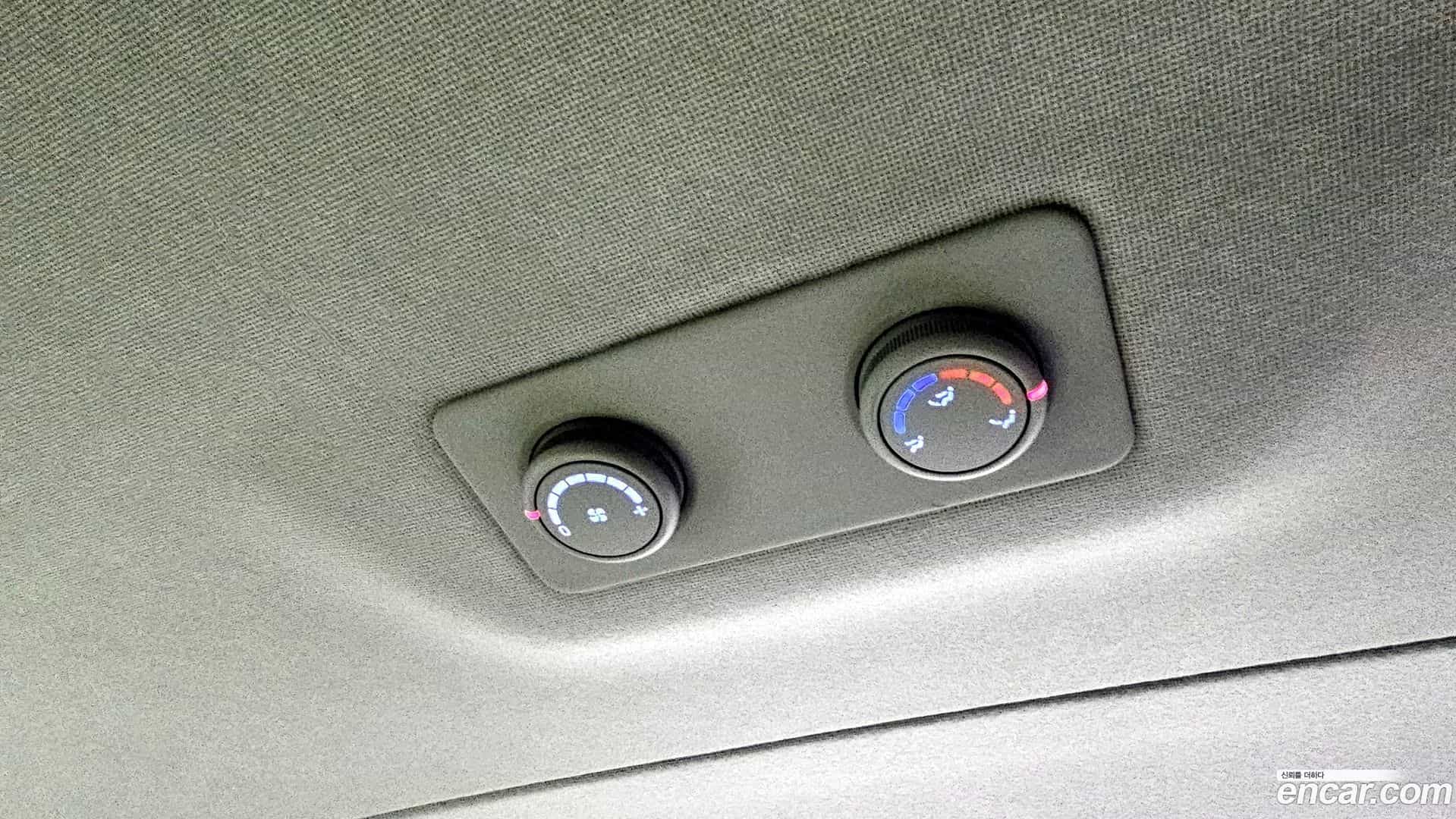 Starex Hyundai 2019.0-OPTION-021