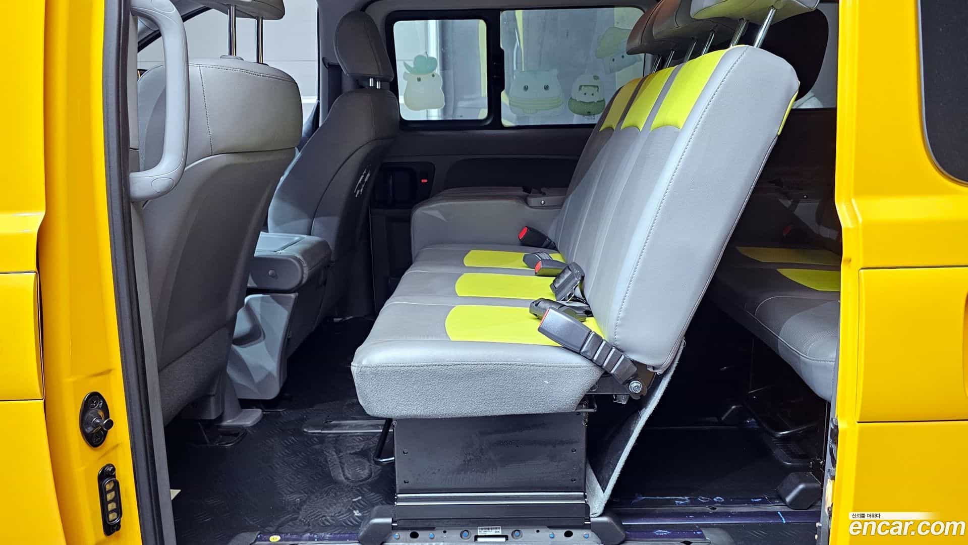 Starex Hyundai 2019.0-INNER-036