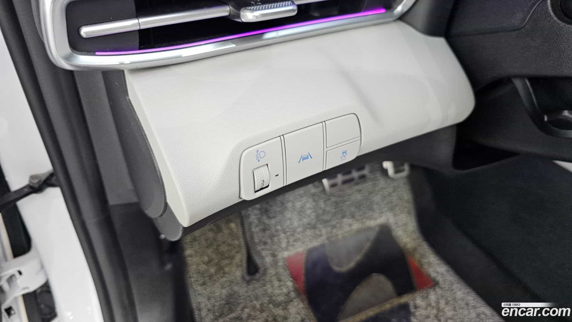 AVANTE Hyundai 2020.6-OPTION-024