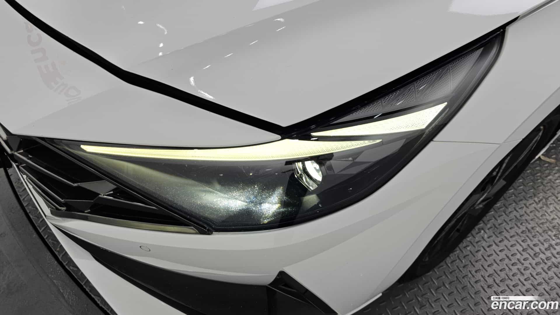 AVANTE Hyundai 2020.6-OUTER-032