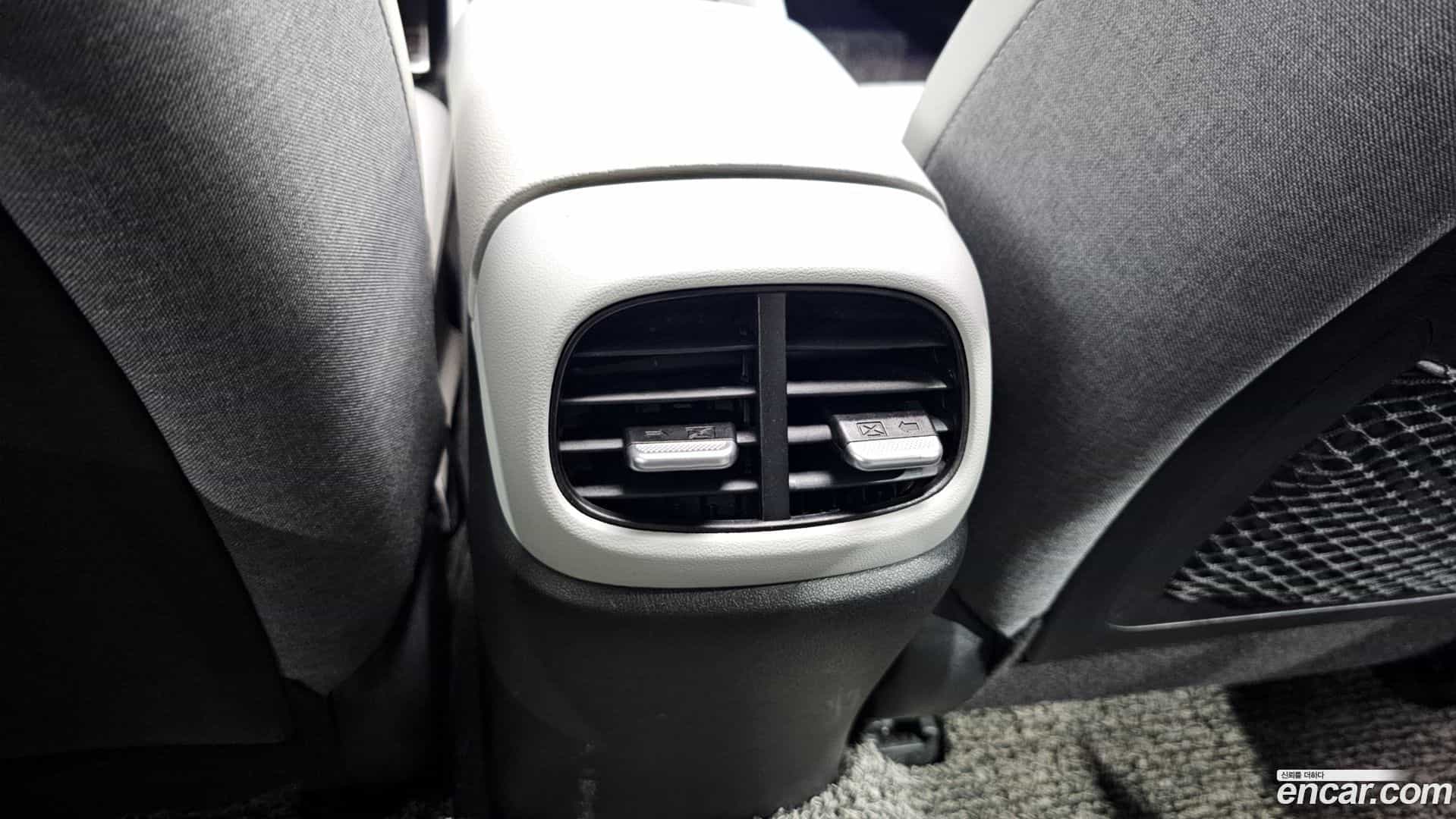 AVANTE Hyundai 2020.6-OPTION-044