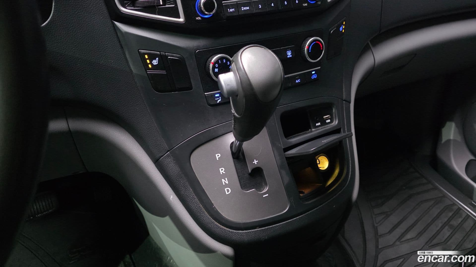 Main__Slider__Photo:Starex Hyundai 2019.6-8