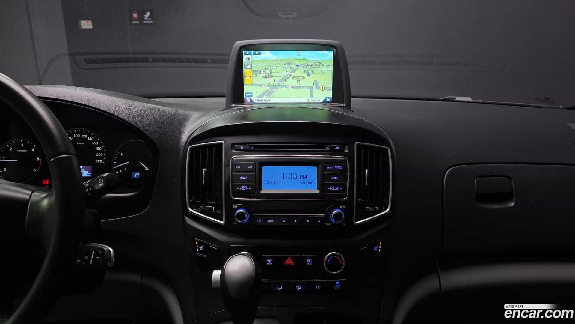Starex Hyundai 2019.6-OPTION-018