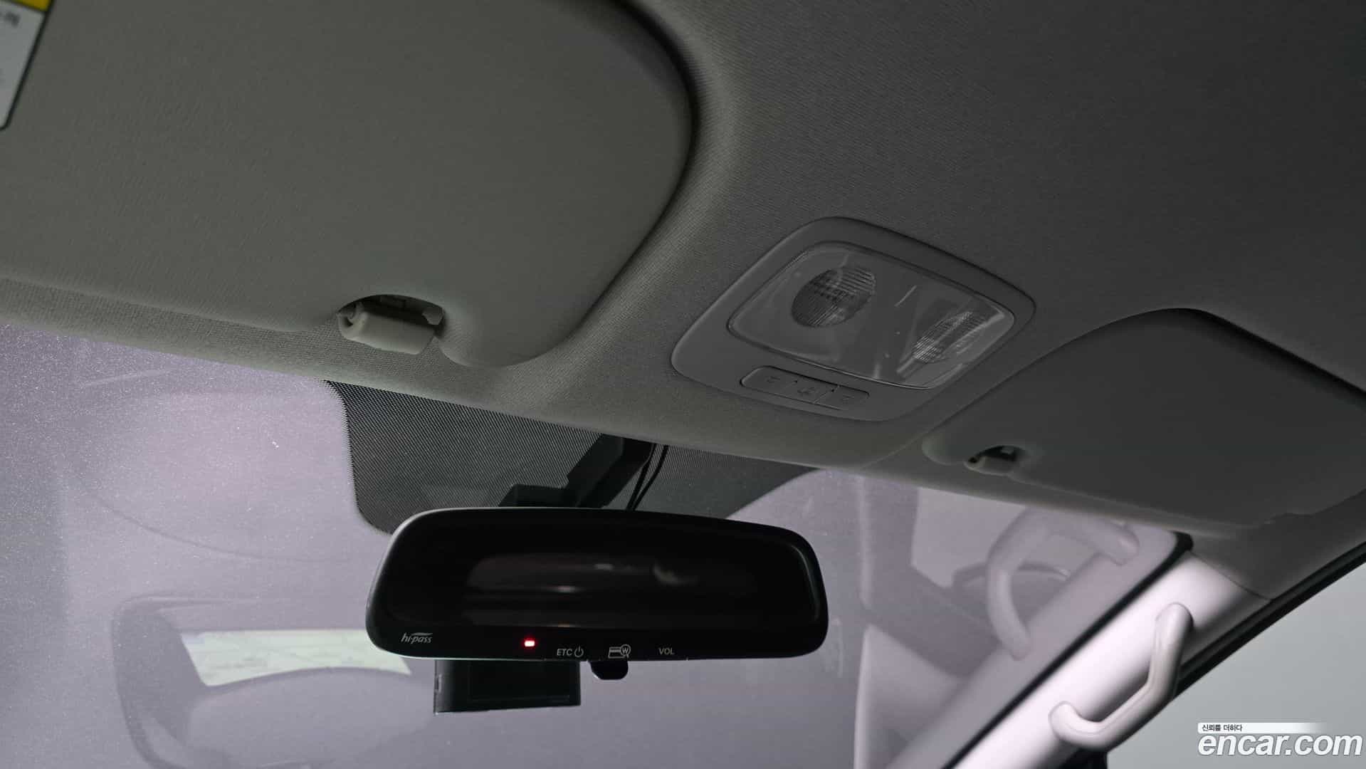 Starex Hyundai 2019.6-OPTION-021