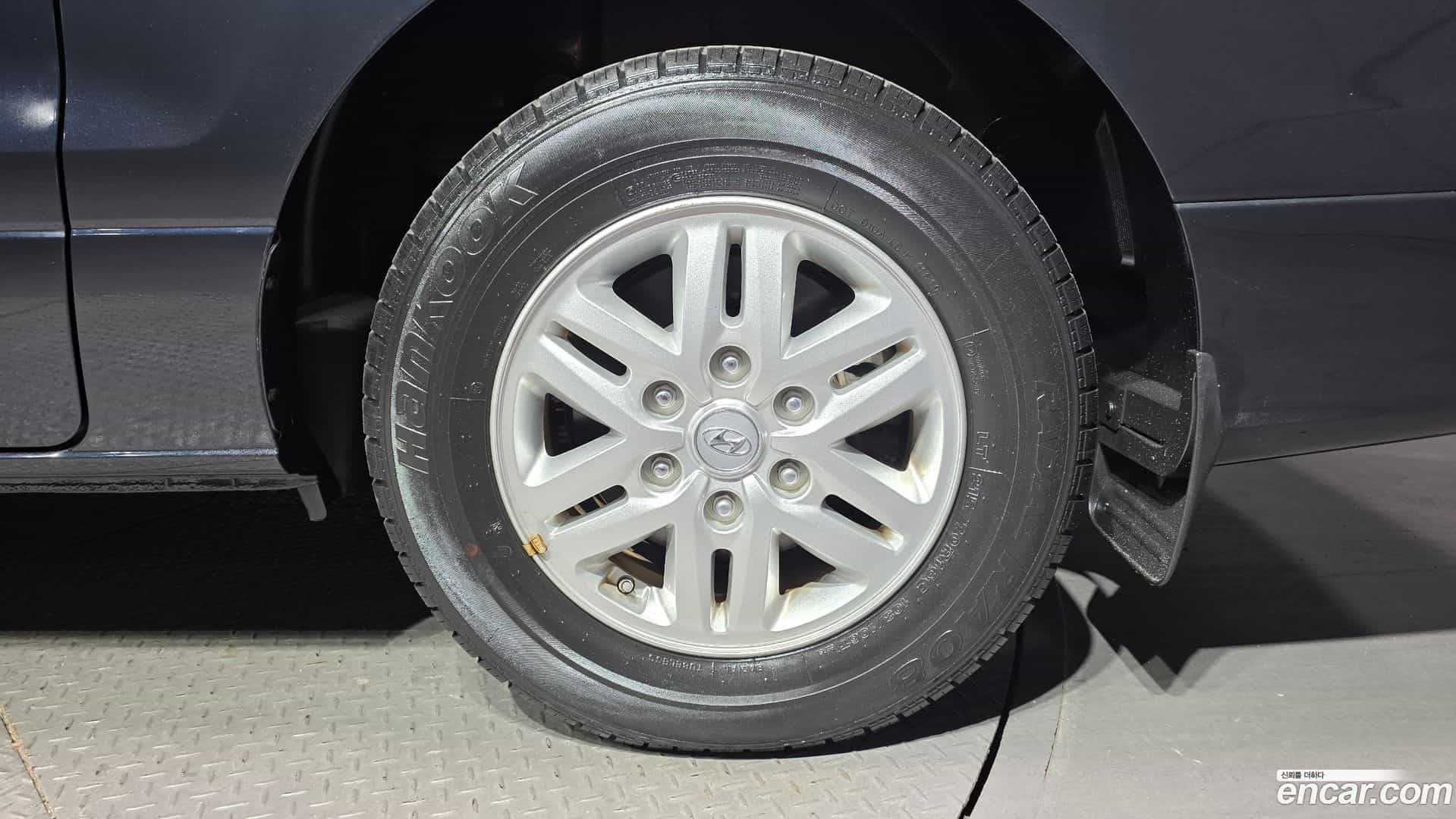 Starex Hyundai 2019.6-OUTER-031