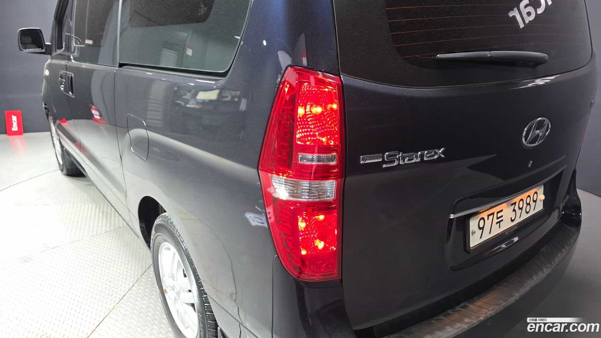 Starex Hyundai 2019.6-OUTER-033