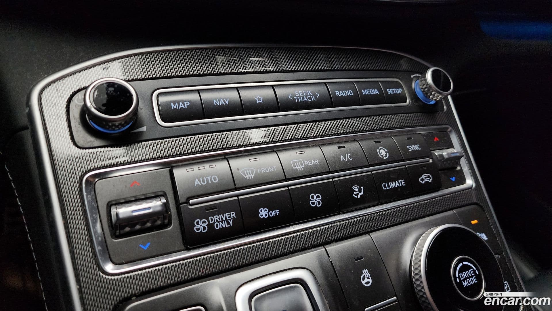 Main__Slider__Photo:Santafe Hyundai 2021.8-16