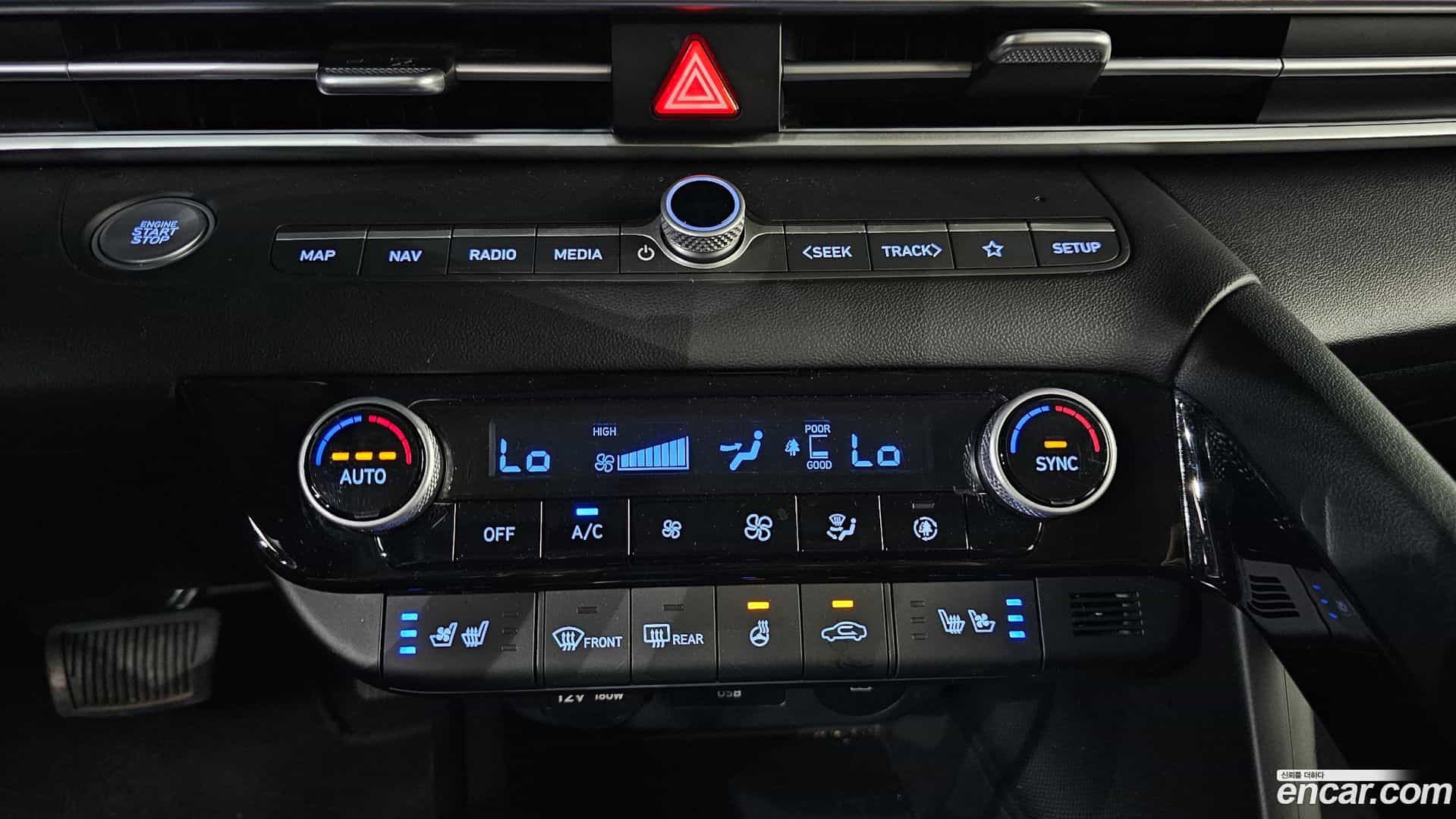 AVANTE Hyundai 2024.0-OPTION-023