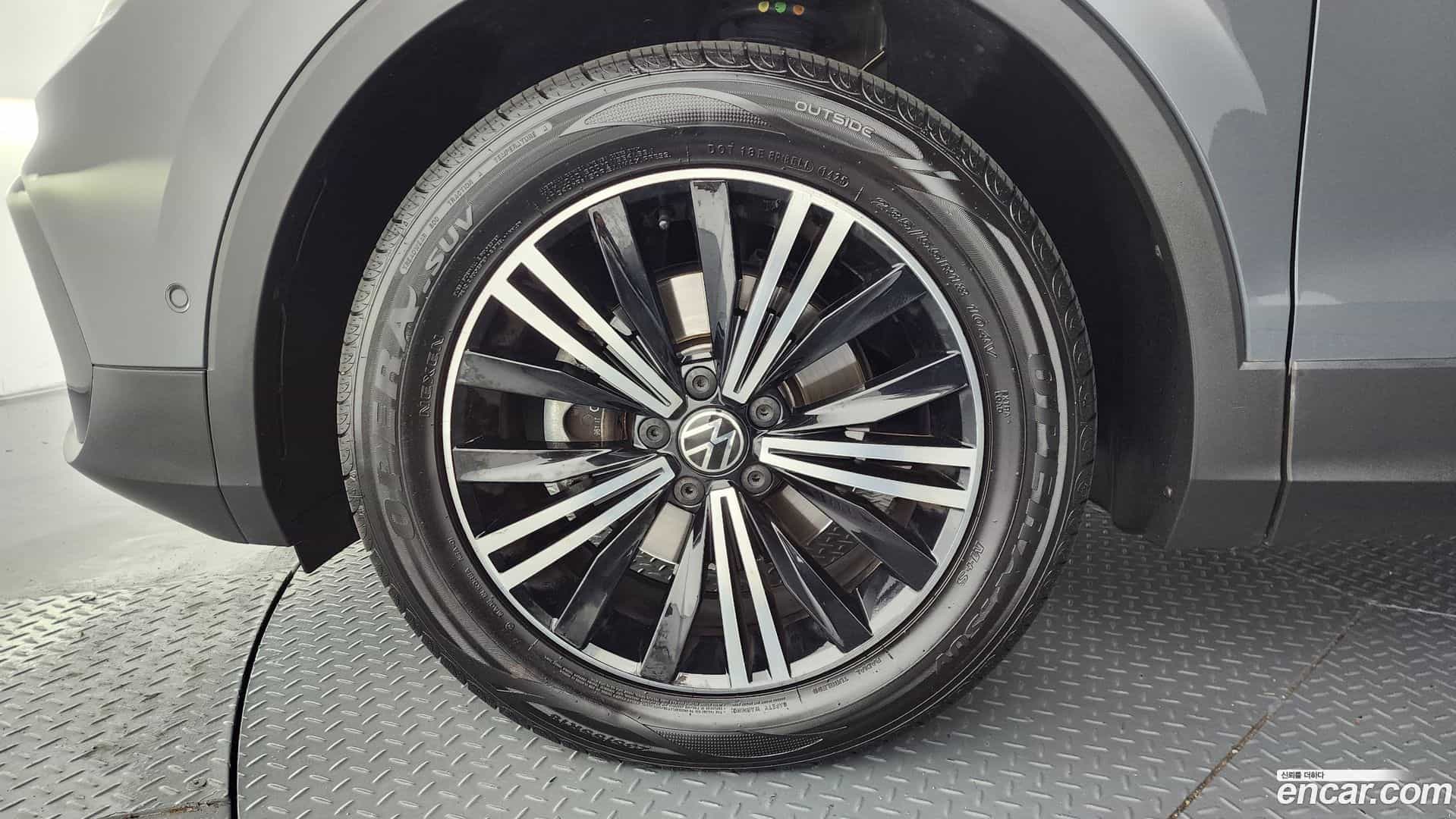 Tiguan Volkswagen 2021.7-OUTER-005