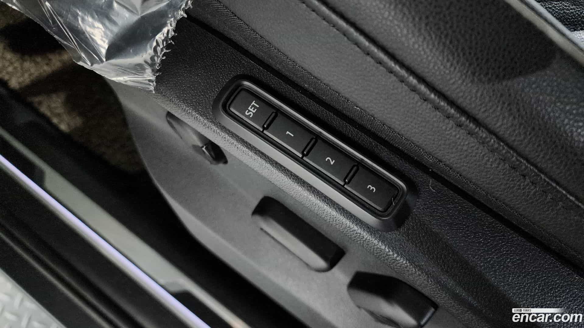 Tiguan Volkswagen 2021.7-OPTION-021