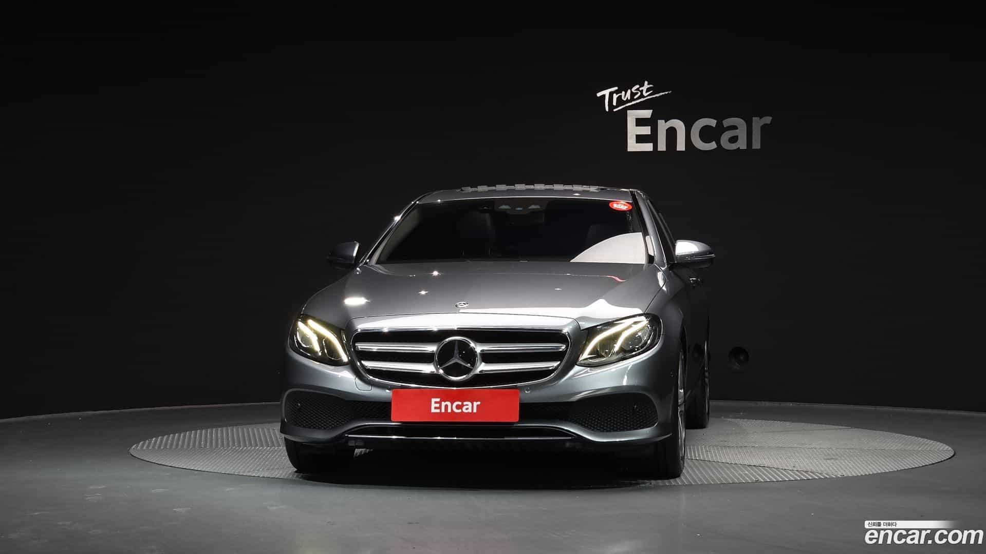 E-Class Mercedes-Benz 2019.7-OUTER-003