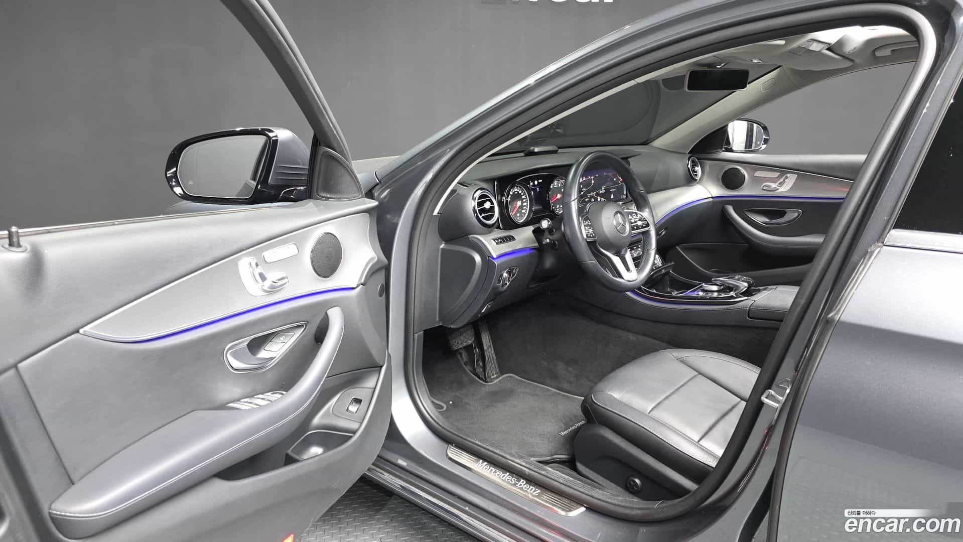 E-Class Mercedes-Benz 2019.7-INNER-010