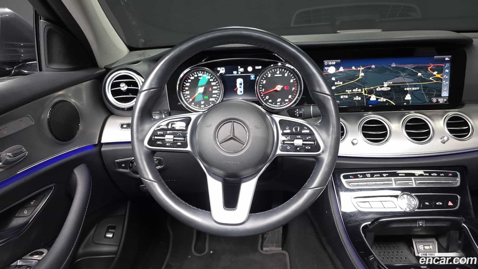E-Class Mercedes-Benz 2019.7-OPTION-017