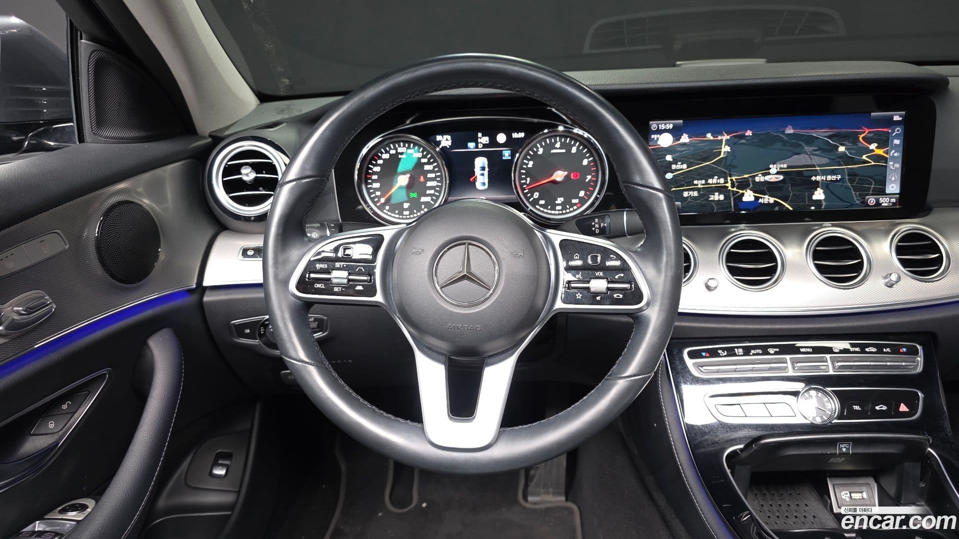 Main__Slider__Photo:E-Class Mercedes-Benz 2019.7-12