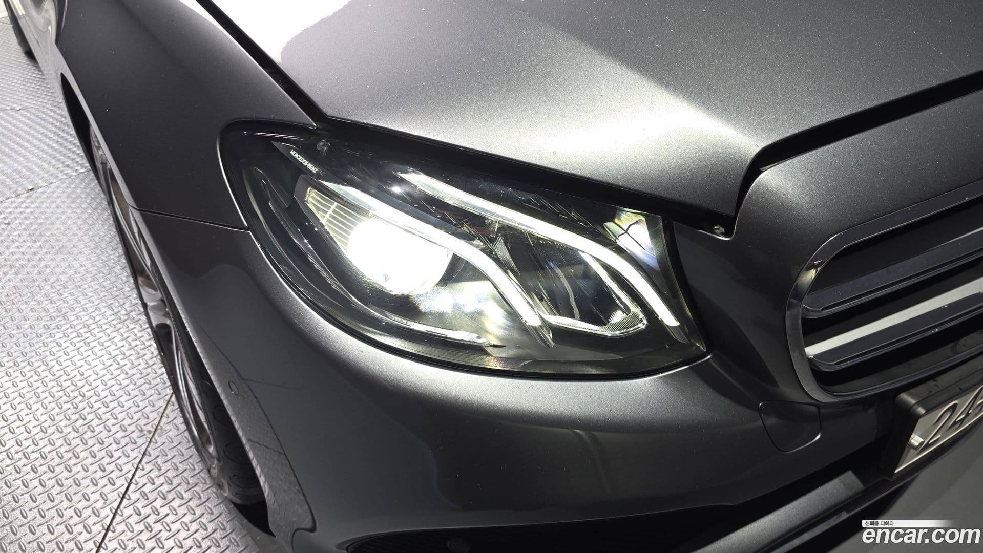 Main__Slider__Photo:E-Class Mercedes-Benz 2019.7-21