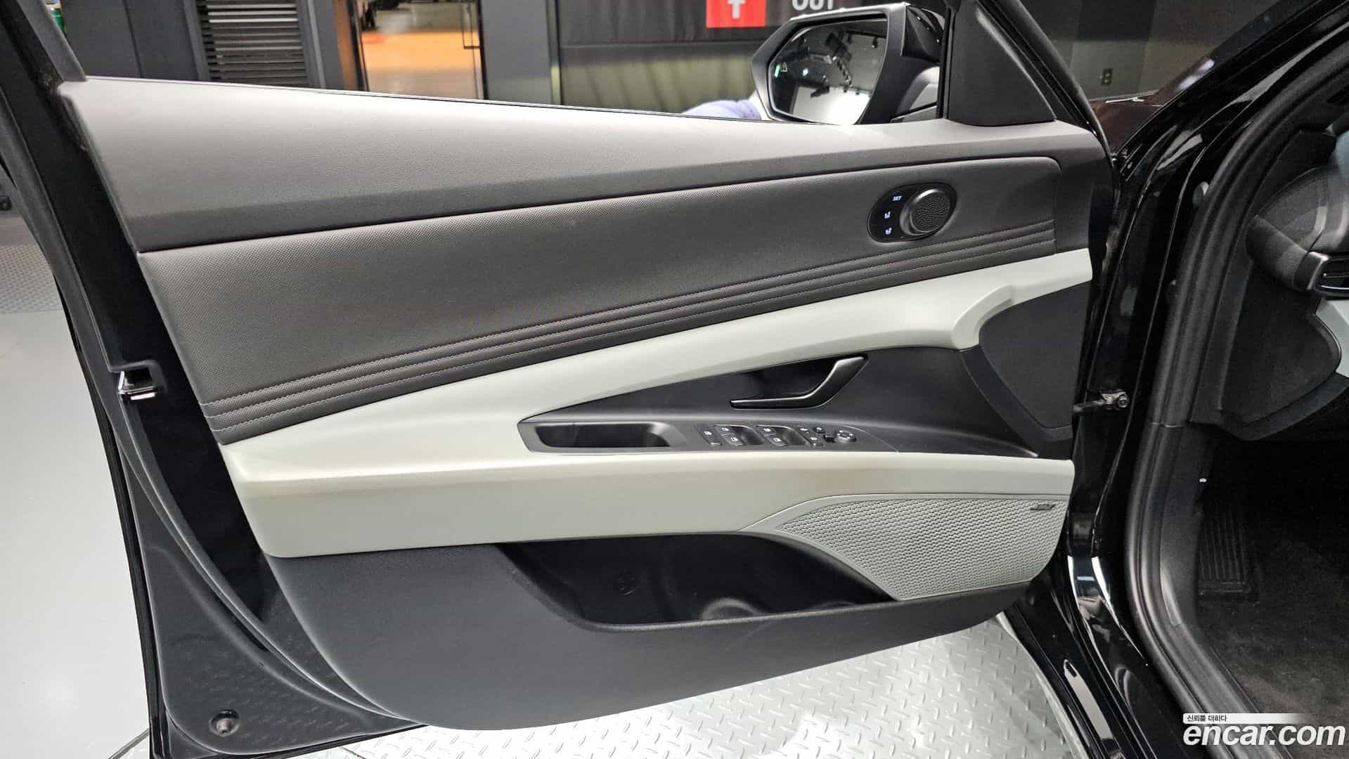 AVANTE Hyundai 2023.5-INNER-034
