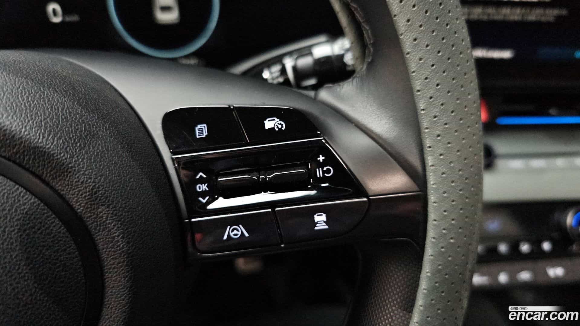 AVANTE Hyundai 2023.5-OPTION-043