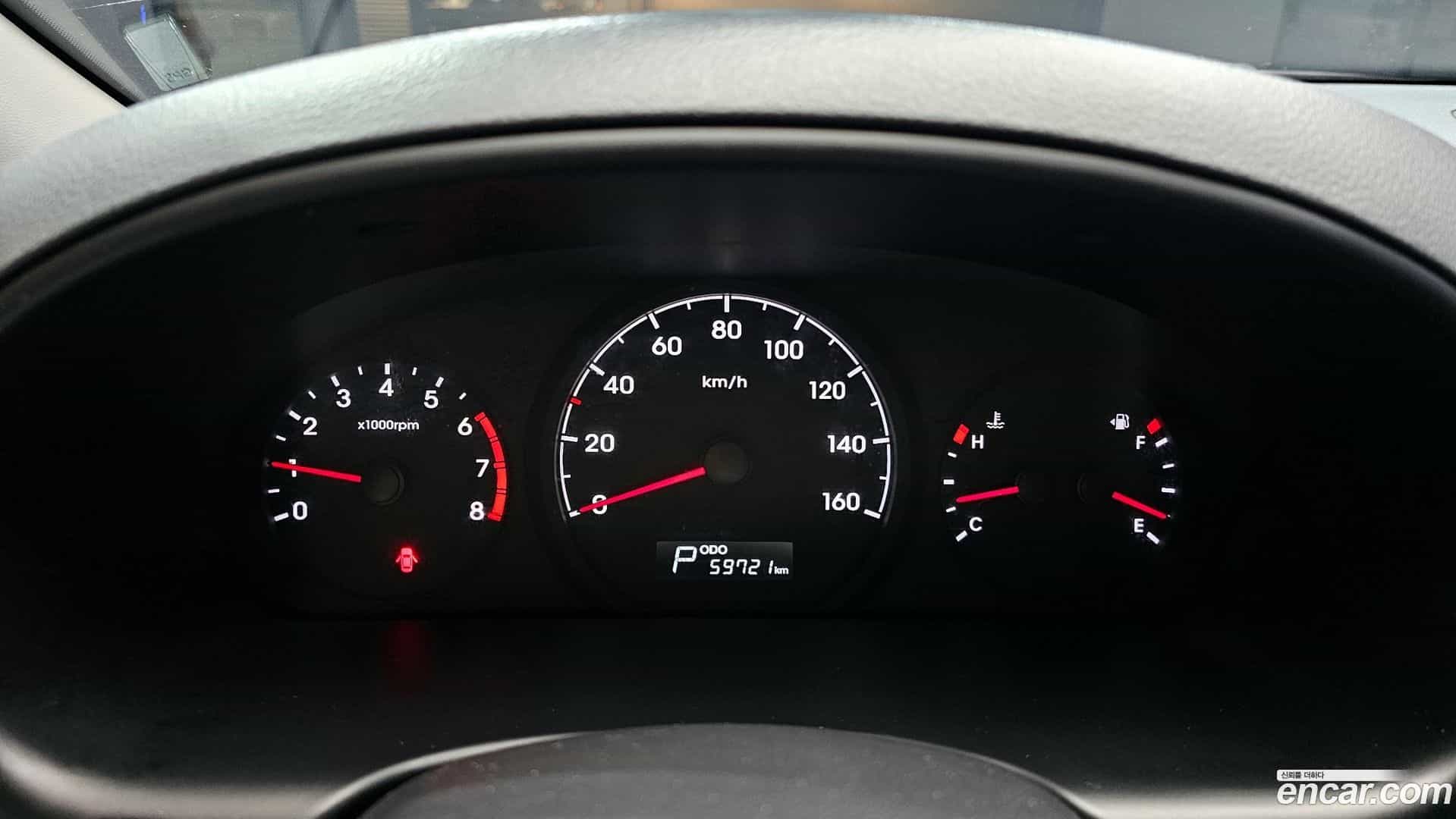 Starex Hyundai 2021.3-INNER-008