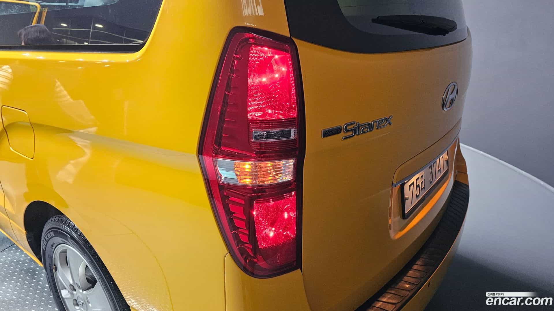 Starex Hyundai 2021.3-OUTER-033