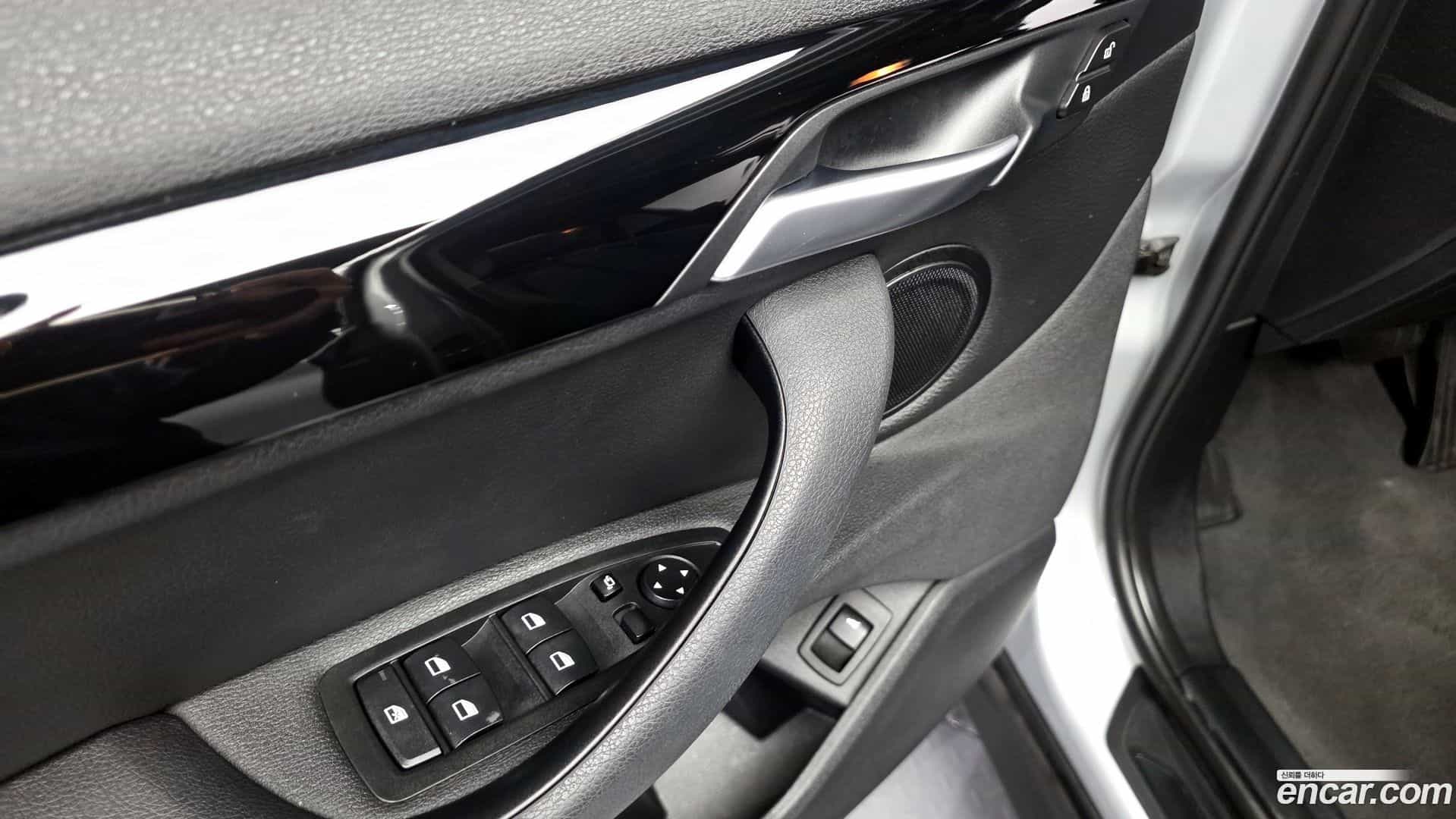 X1 BMW 2017.8-OPTION-022