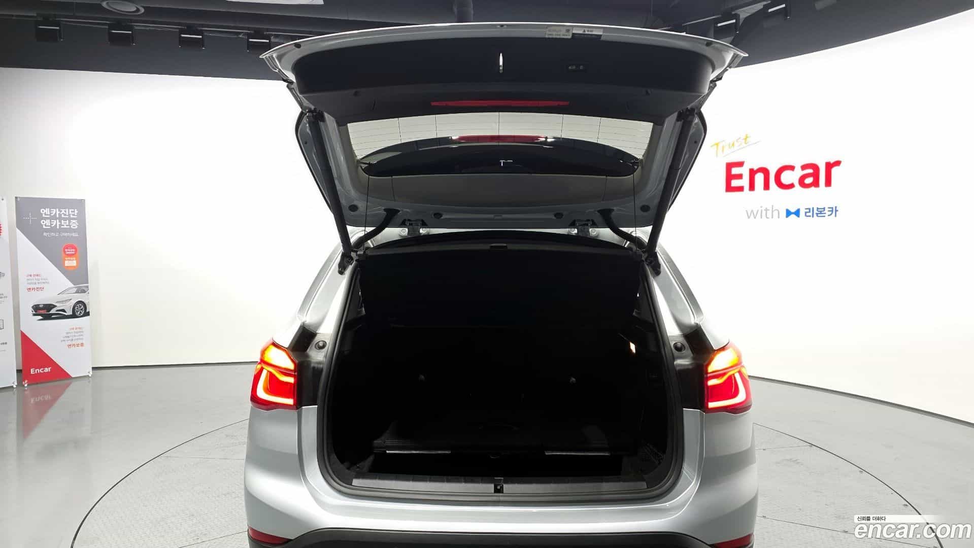 X1 BMW 2017.8-OPTION-043