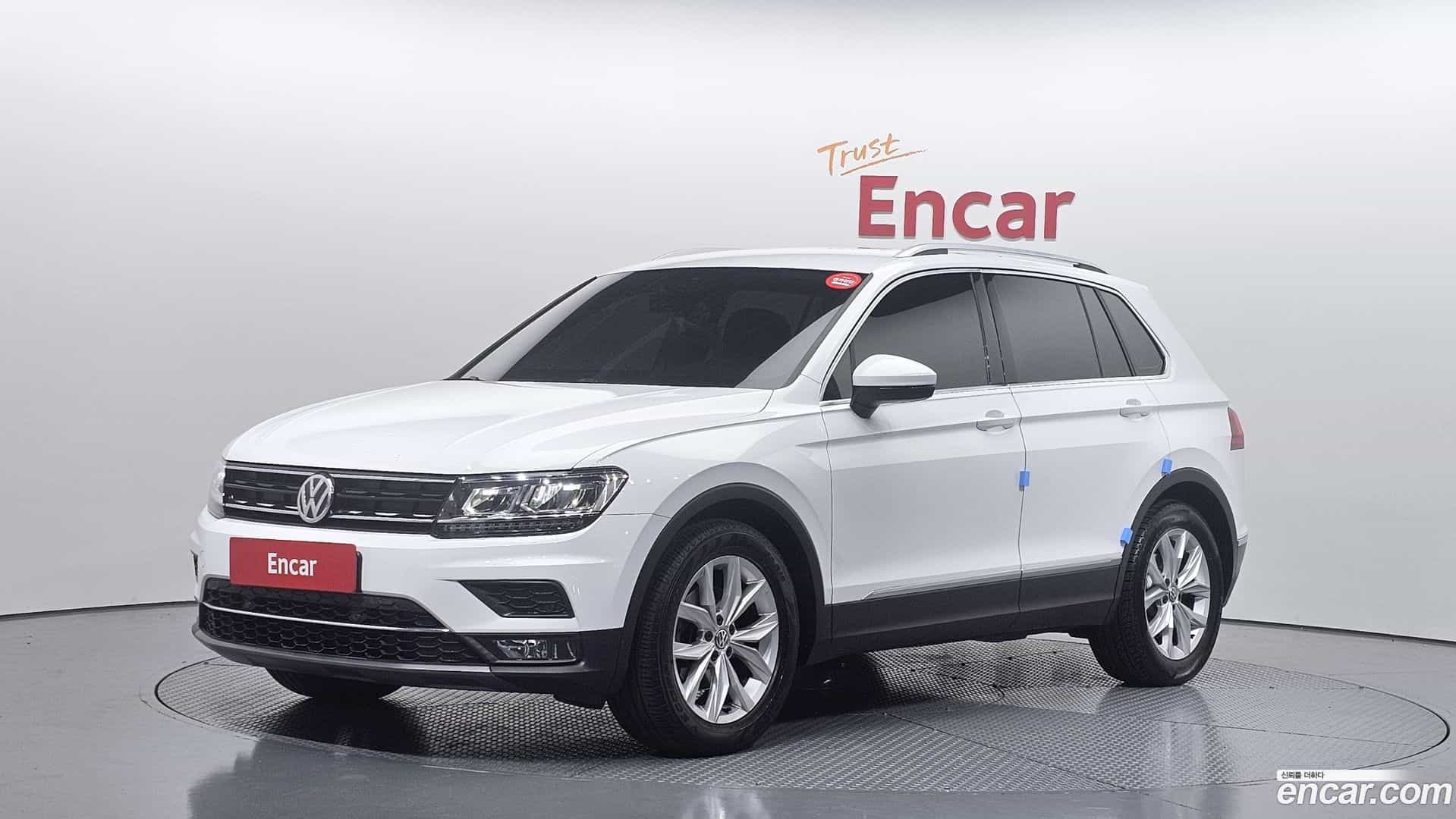 Tiguan Volkswagen 2020.2-OUTER-001