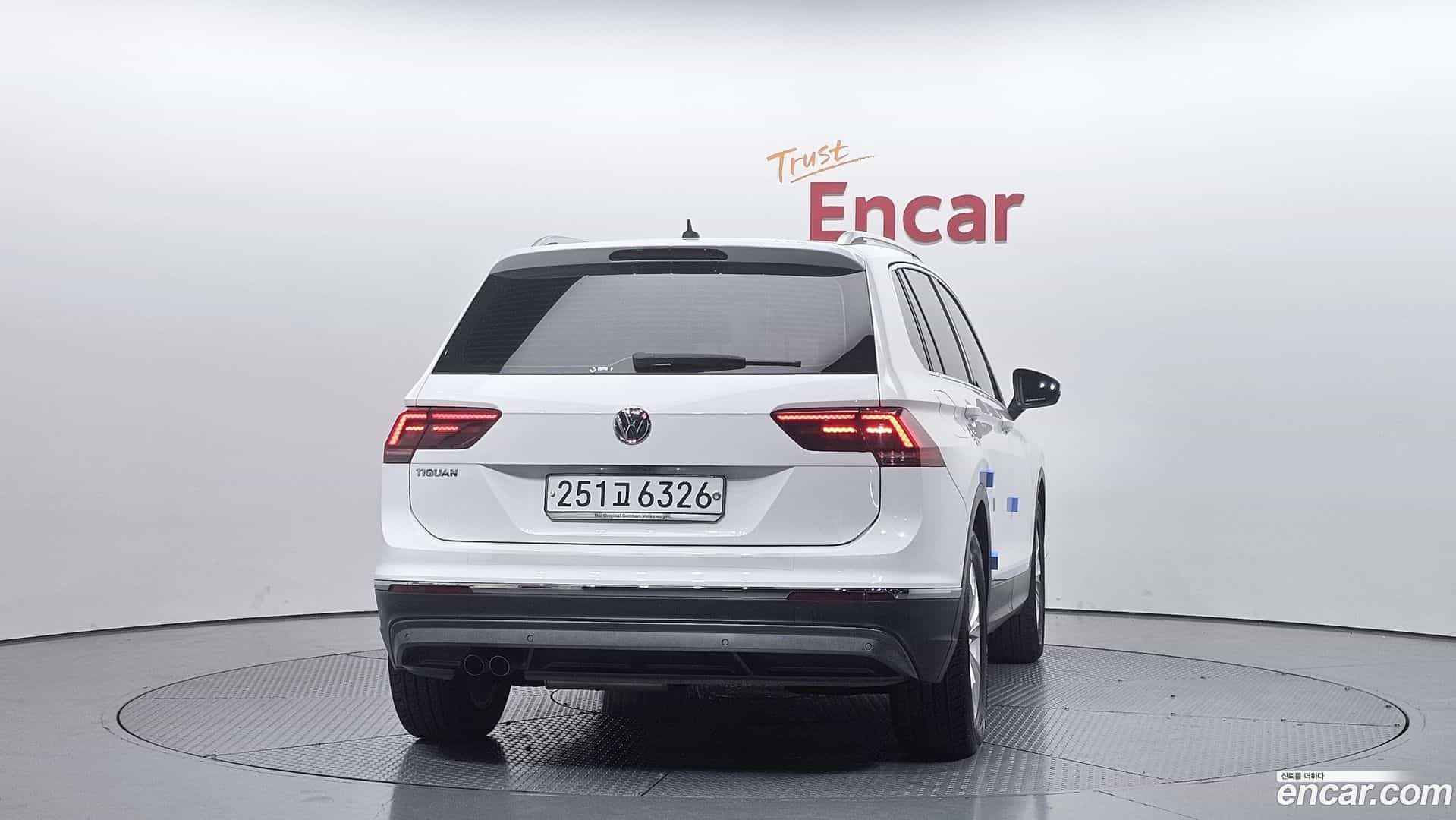 Tiguan Volkswagen 2020.2-OUTER-004